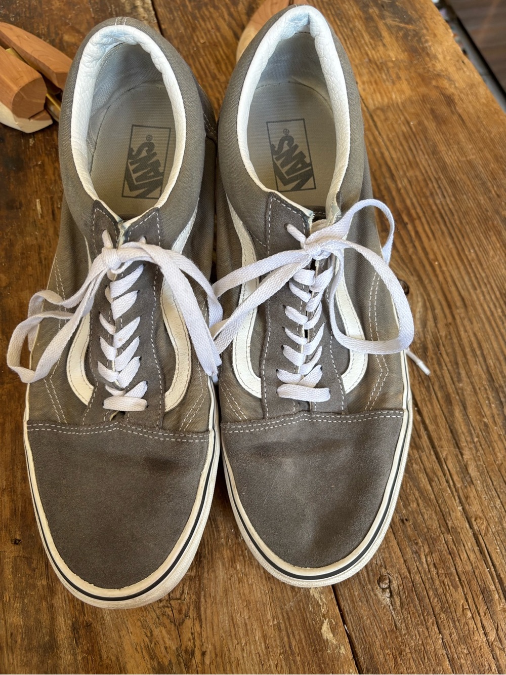 Vans Old Skool size 13 Gray Low-Top Sneakers with White Side Stripe
